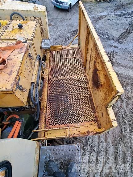 Brøyt ED1000T Crawler excavators