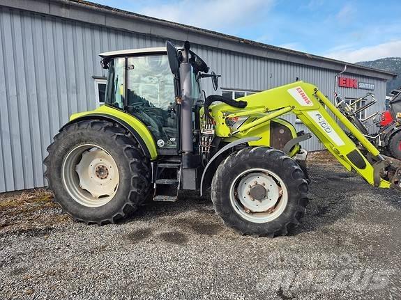 CLAAS 8690 Tractors