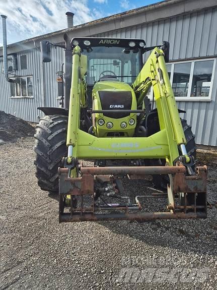 CLAAS 8690 Tractors
