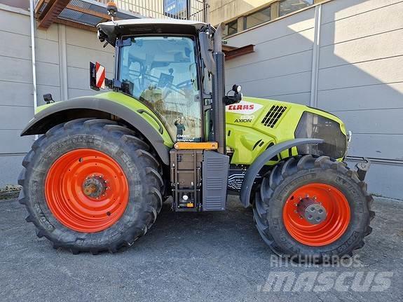 CLAAS AXION 830 Tractors
