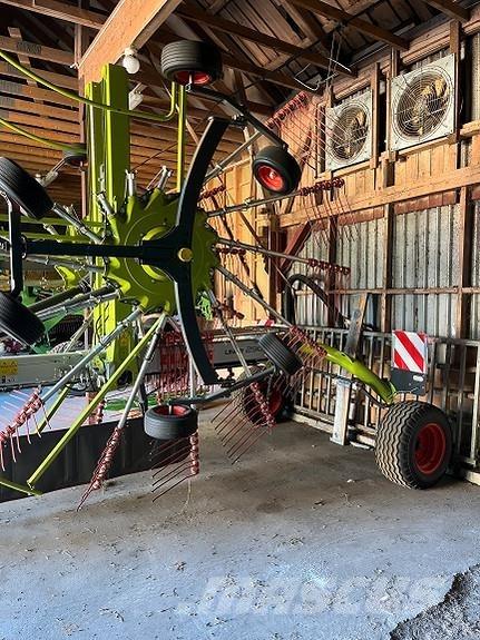 Claas Liner 2900 Windrowers