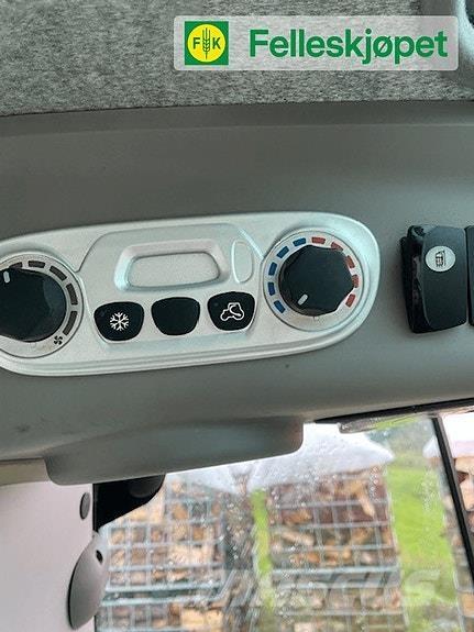 Deutz-Fahr 5100 DT Tractors