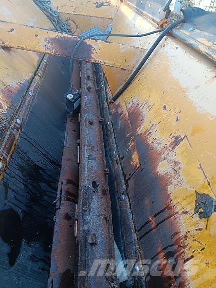 Epoke TKE12-275 Sand and salt spreaders