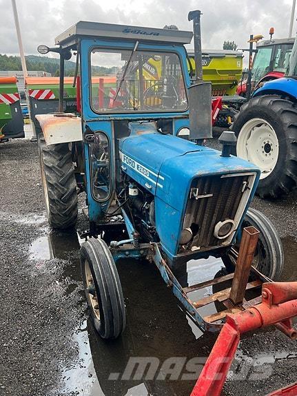 Ford 2600 Tractors