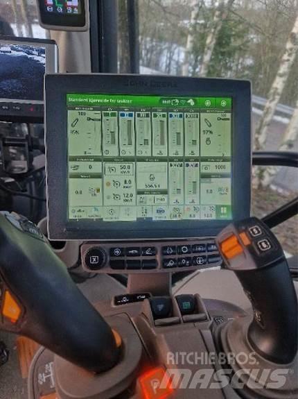 John Deere 6R 185 Tractors
