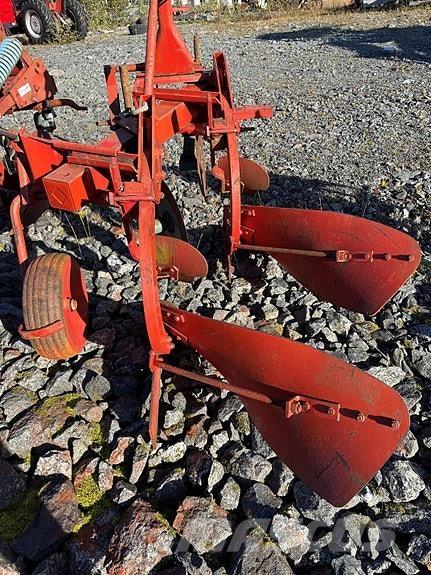 Kverneland 14 Conventional ploughs
