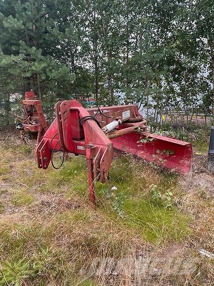 Marsk Stig  Snow blades and plows