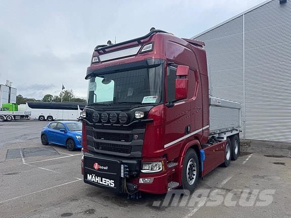 Scania R660B6x4NB Tipper trucks