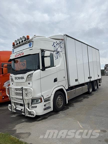 Scania S650B6X2NB Box body trucks