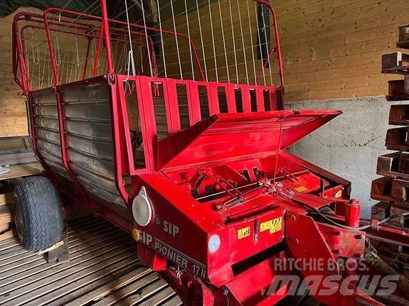 SIP PIONIER 17 General purpose trailers
