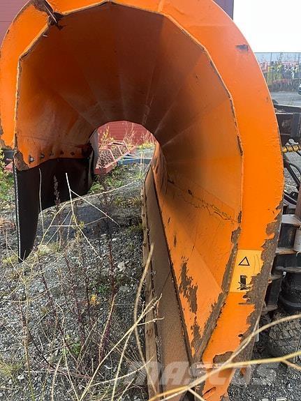 Tellefsdal K-70 Snow blades and plows