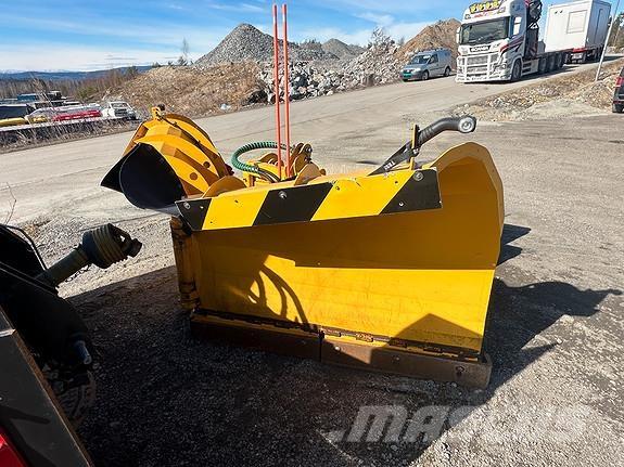 Tellefsdal V-90 Snow blades and plows