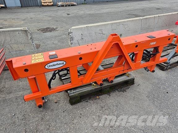 Underhaug 7813 Round balers