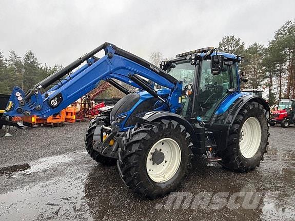 Valtra N174D Tractors