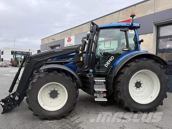 Valtra N175 Direct Tractors