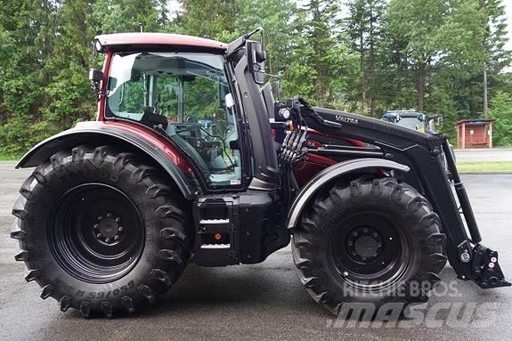 Valtra N175 HiTech Tractors