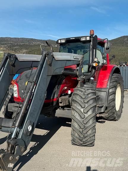 Valtra T 213 V Tractors
