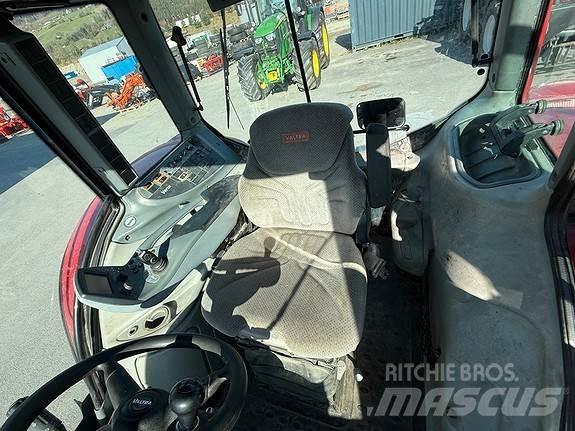 Valtra T 213 V Tractors