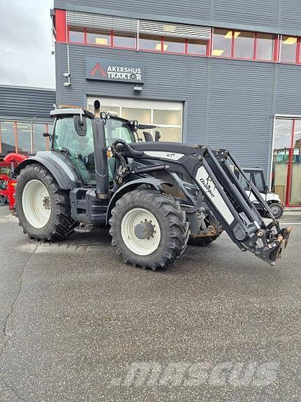 Valtra T 234 Versu Tractors