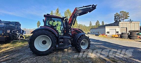 Valtra T234 Tractors