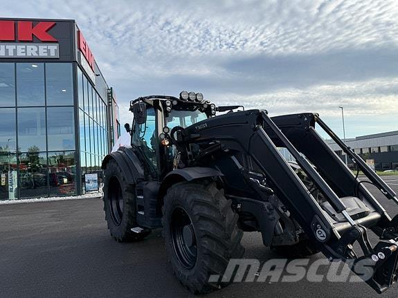 Valtra T235 Tractors