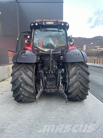 Valtra T235 Direct Tractors
