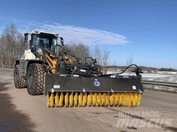Vama EHA3000 Wheel loaders
