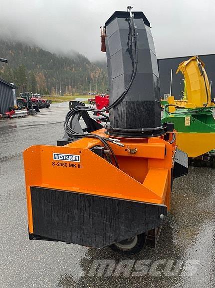  Westbjörn 2450 ||| Snow throwers