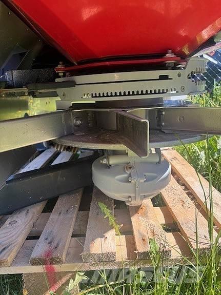   Manure spreaders