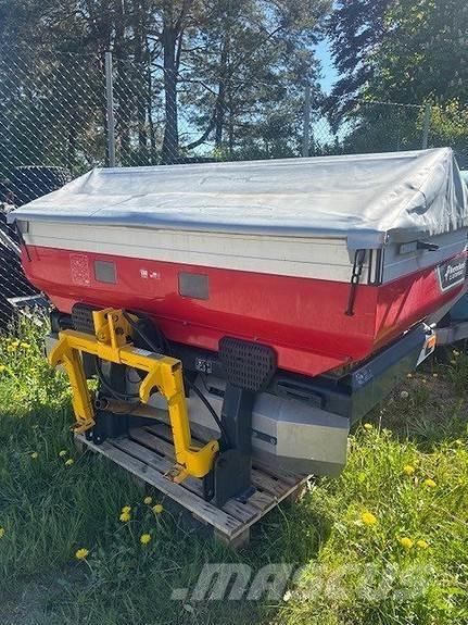   Manure spreaders
