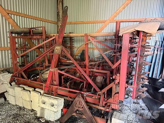   Other tillage machines and accessories