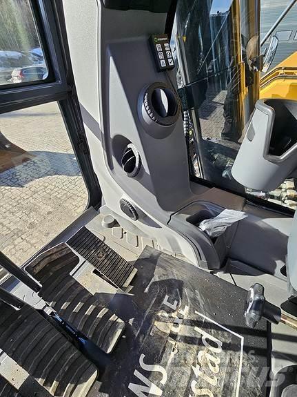  XE300E Crawler excavators