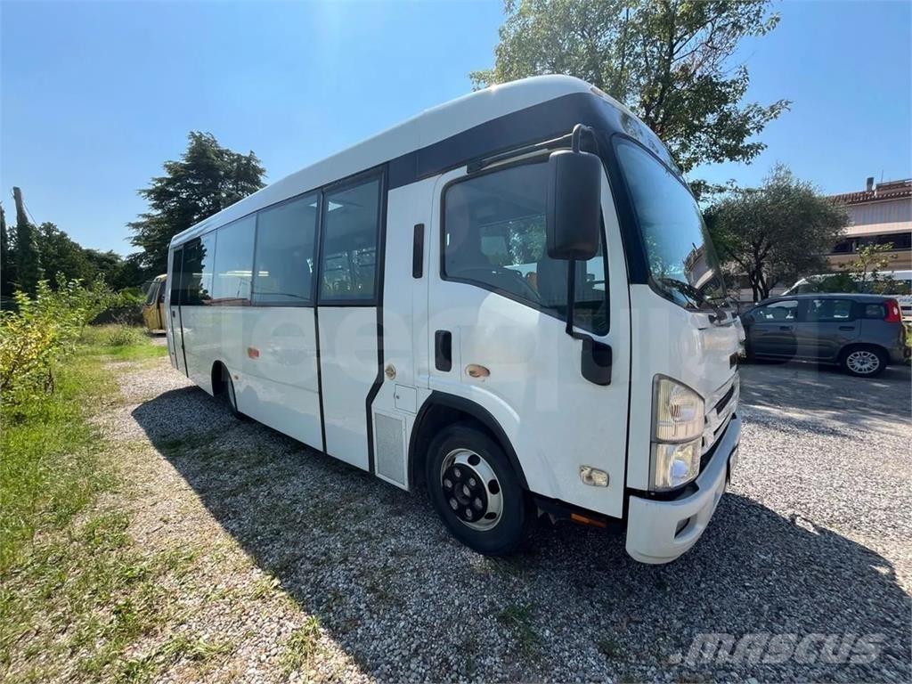 Isuzu P65 School buses