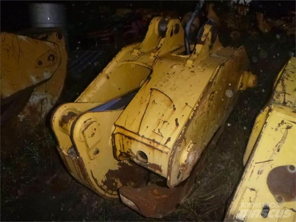 CAT 14-4 Grapples