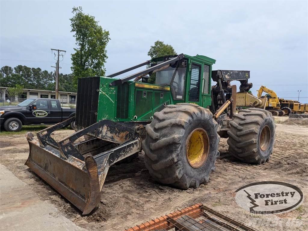 John Deere 748H Skidders