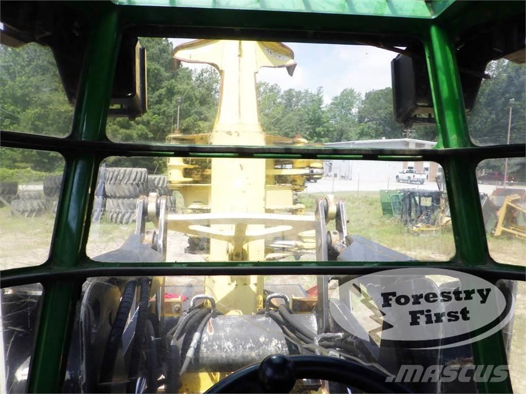John Deere 843K Feller bunchers