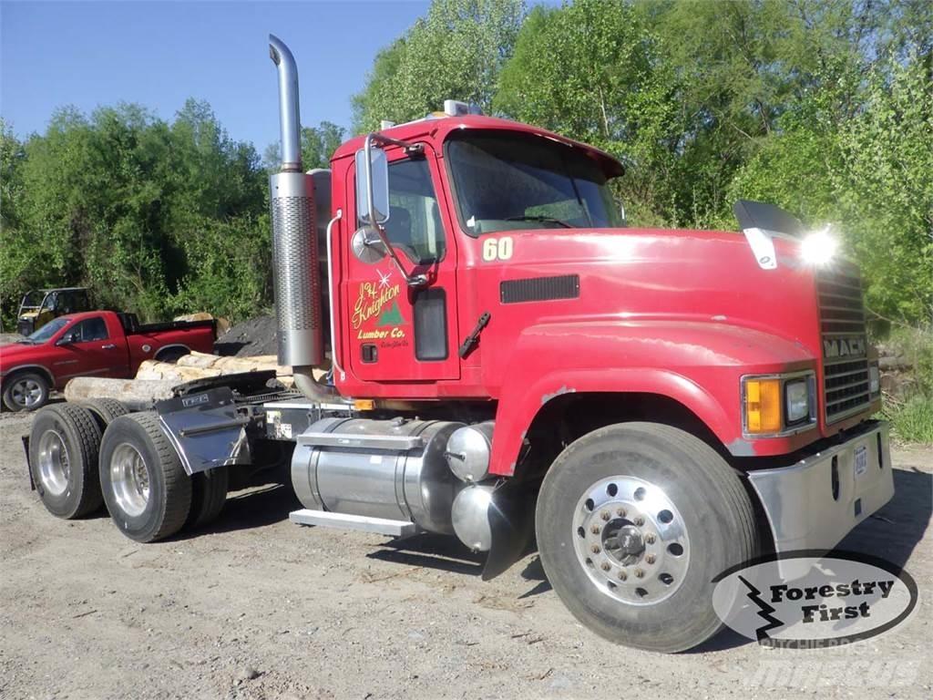 Mack CHN613 Forestry - Others