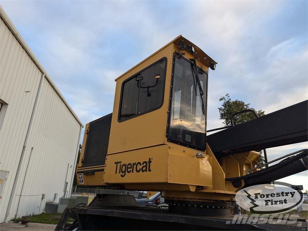 Tigercat 234b Knuckleboom loaders