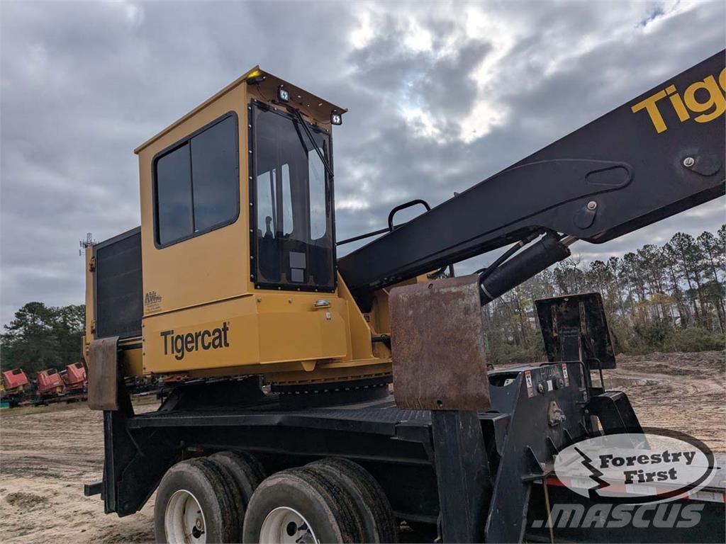 Tigercat 234B Knuckleboom loaders