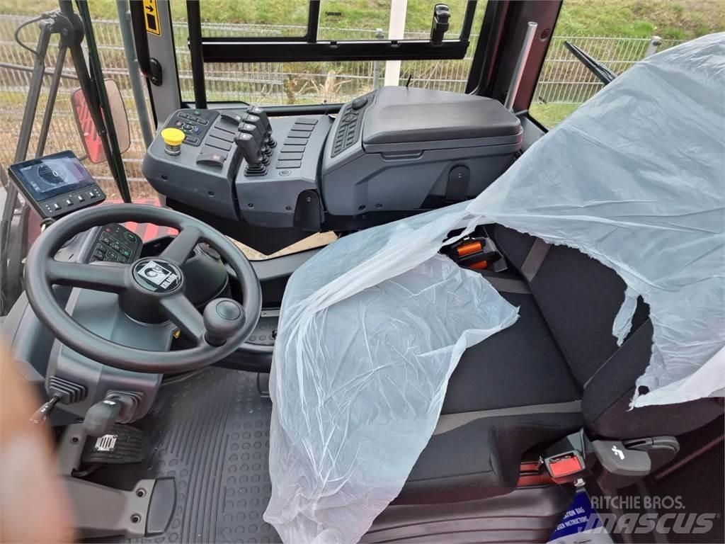 Kalmar DCG330-12 Diesel trucks