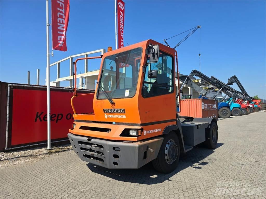 Terberg YT182 Terminal tractors