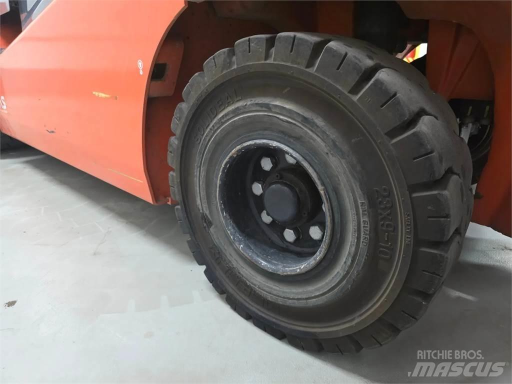 Toyota 8FBMT50 Electric forklift trucks