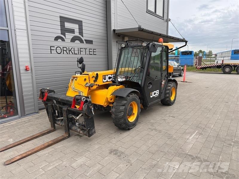 JCB 525-60 Telescopic handlers