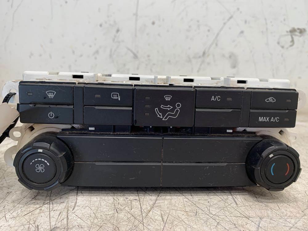 Ford F-550 Electronics