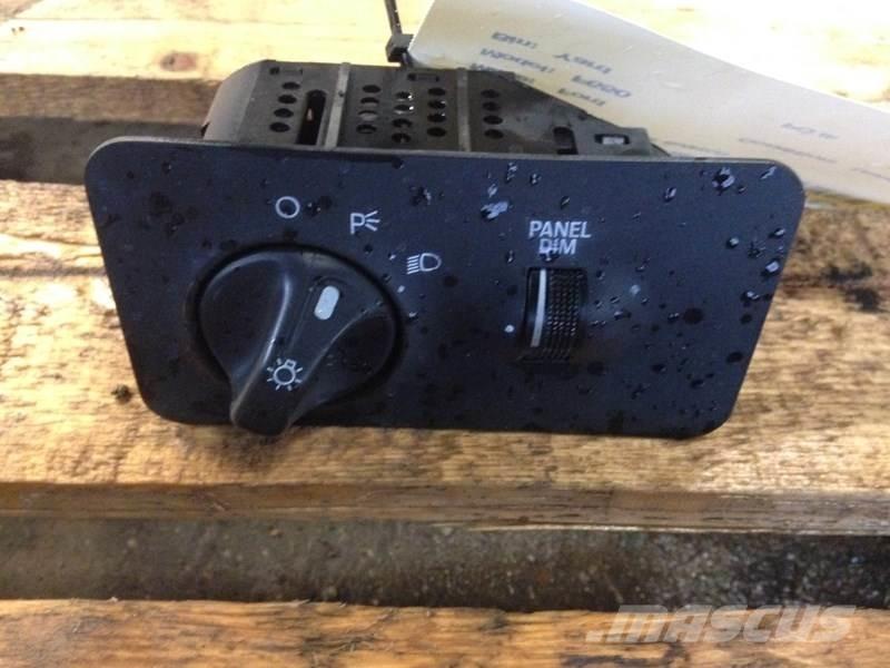 Ford F650 Electronics