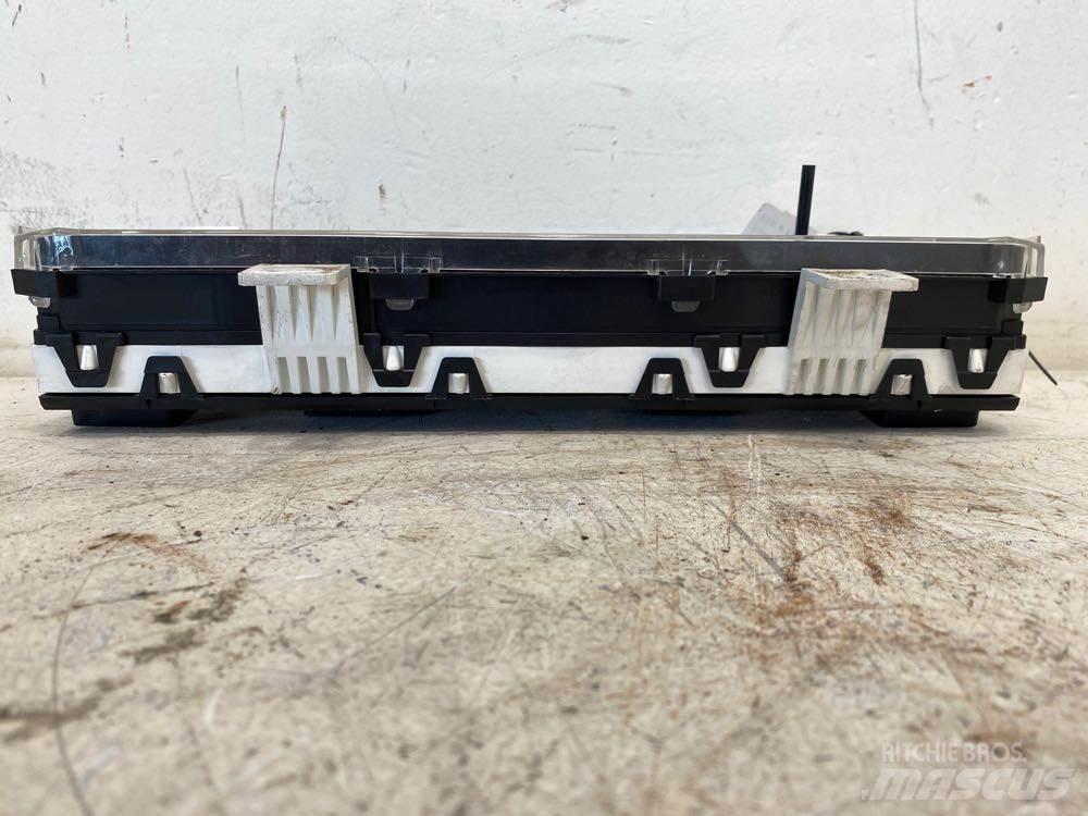 GMC W4500 Transportation - Others