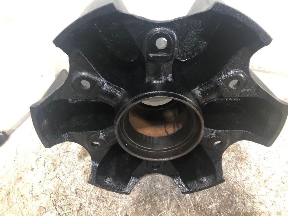  Gunite Tyres, wheels and rims