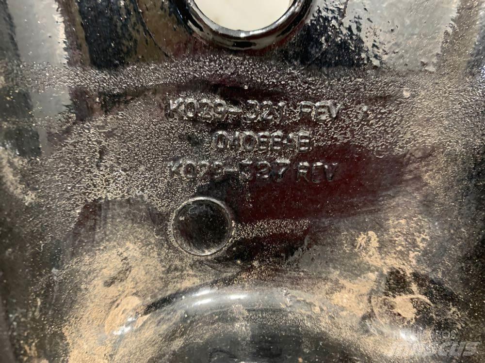 Kenworth  Chassis and suspension