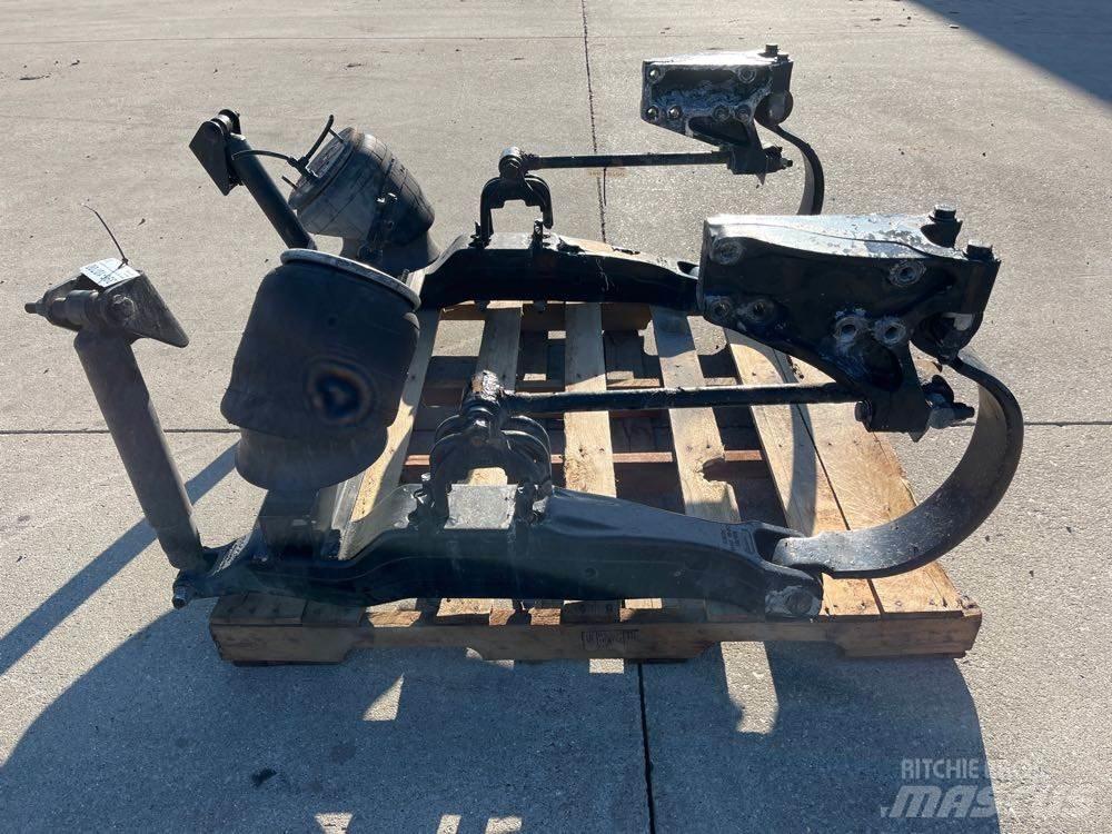 Kenworth  Chassis and suspension