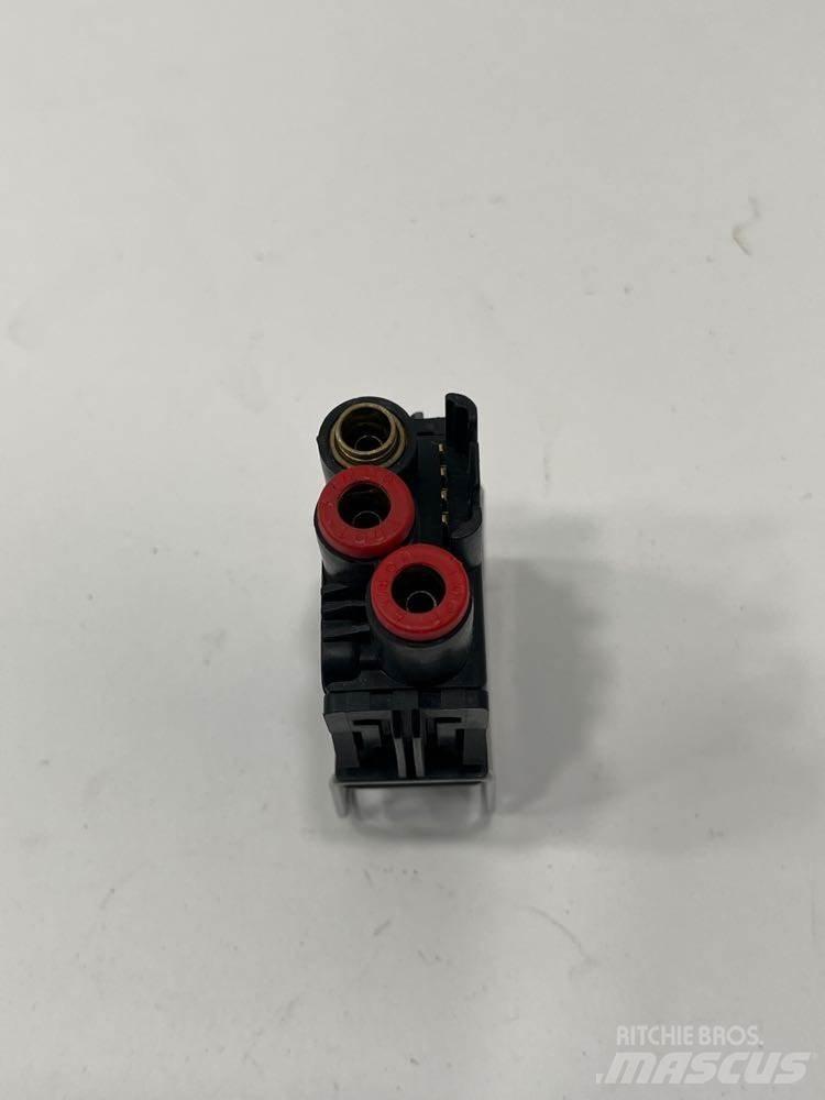 Paccar  Electronics